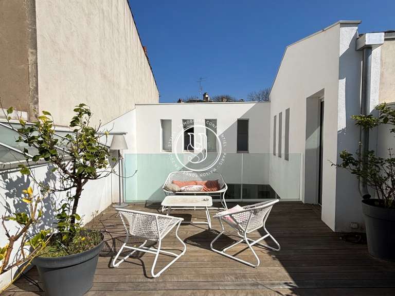 Villa Nîmes - 6 chambres - 302m²