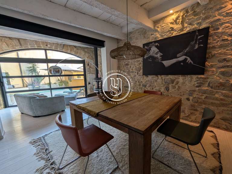 Villa Nîmes - 3 chambres - 165m²