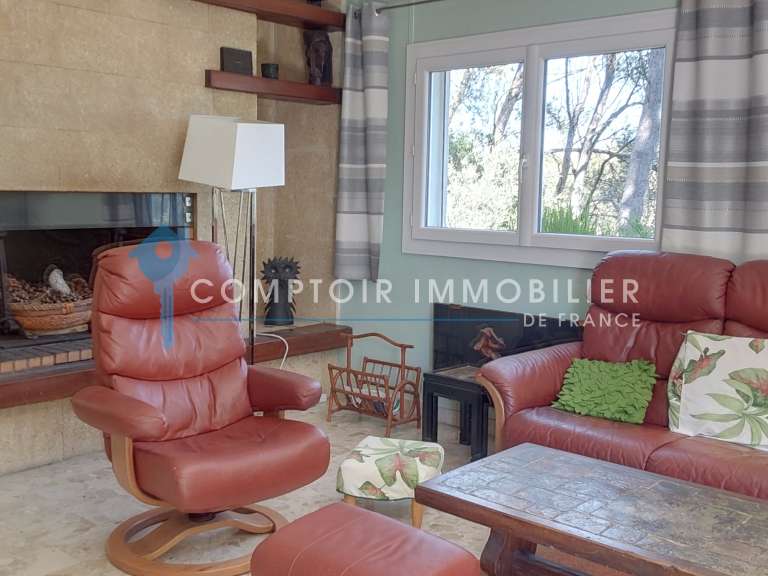 Villa Nîmes - 3 chambres - 168m²