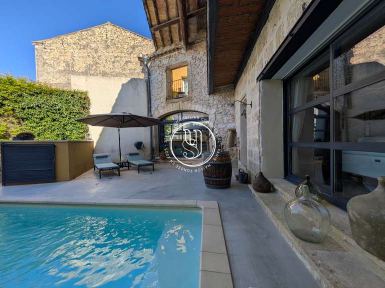 Villa Nîmes - 3 chambres - 165m²