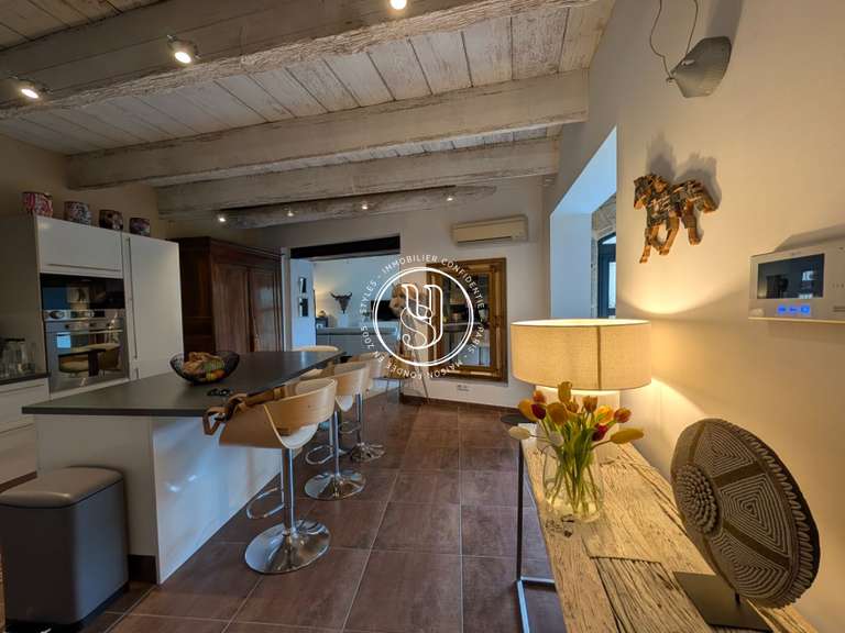 Villa Nîmes - 3 chambres - 165m²