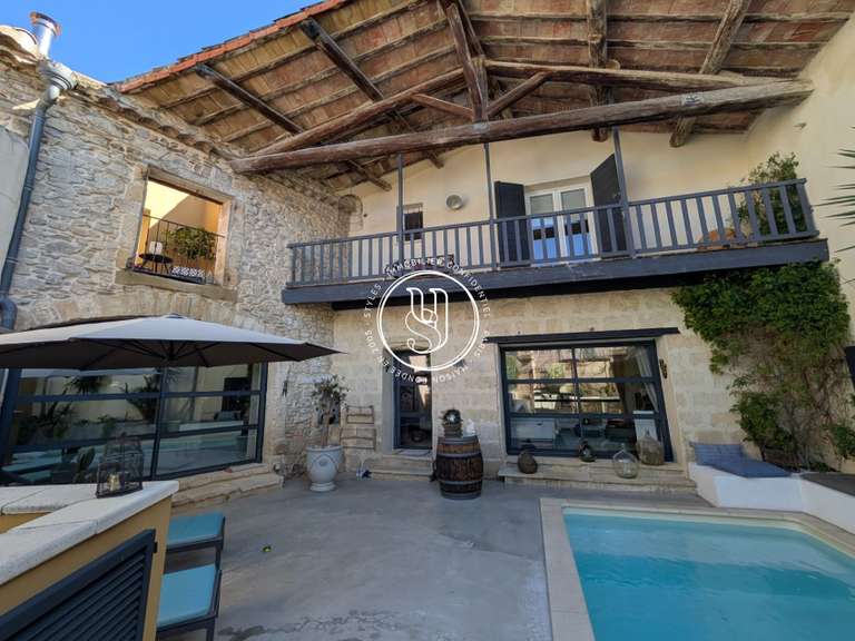 Villa Nîmes - 3 bedrooms - 165m²