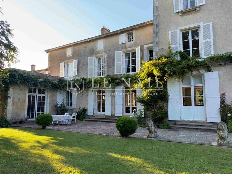 Manoir Niort - 7 chambres - 500m²