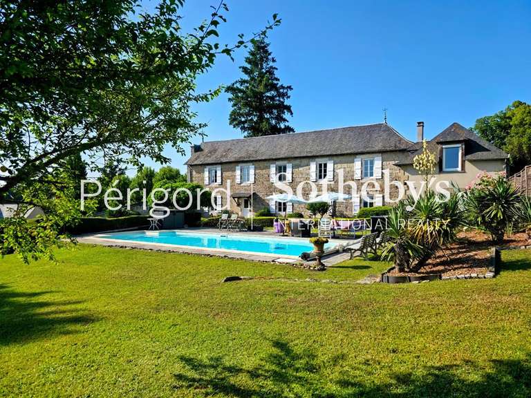 Maison Noailles - 6 chambres - 255m²