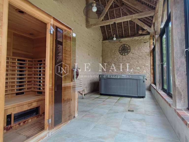 Manoir Nogent-le-Rotrou - 9 chambres - 850m²