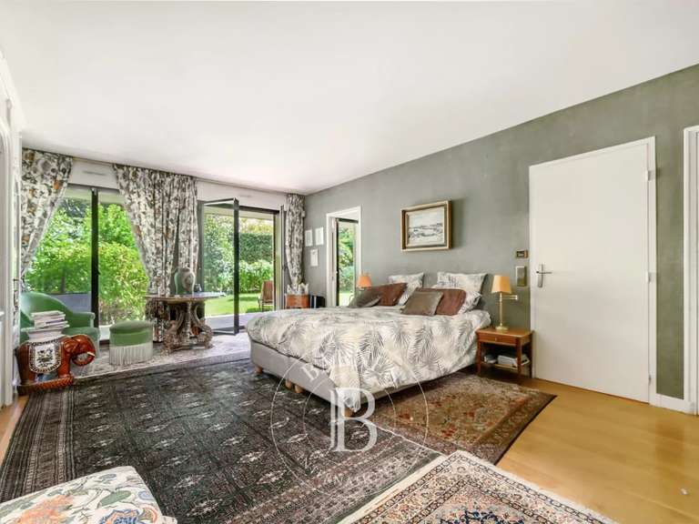 Apartment Nogent-sur-Marne - 6 bedrooms - 238m²