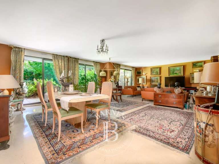 Apartment Nogent-sur-Marne - 6 bedrooms - 238m²