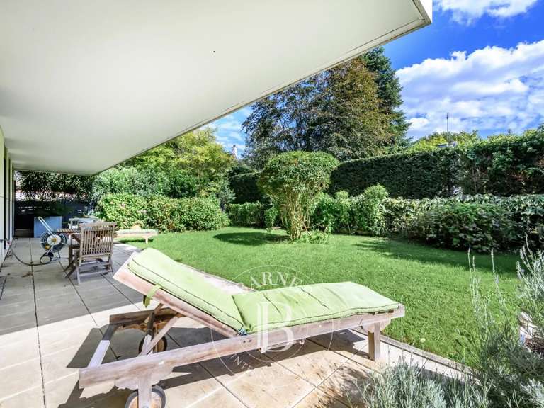 Apartment Nogent-sur-Marne - 6 bedrooms - 238m²