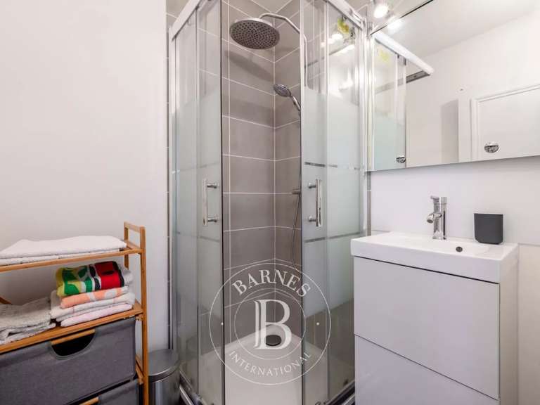 Apartment Nogent-sur-Marne - 3 bedrooms - 137m²