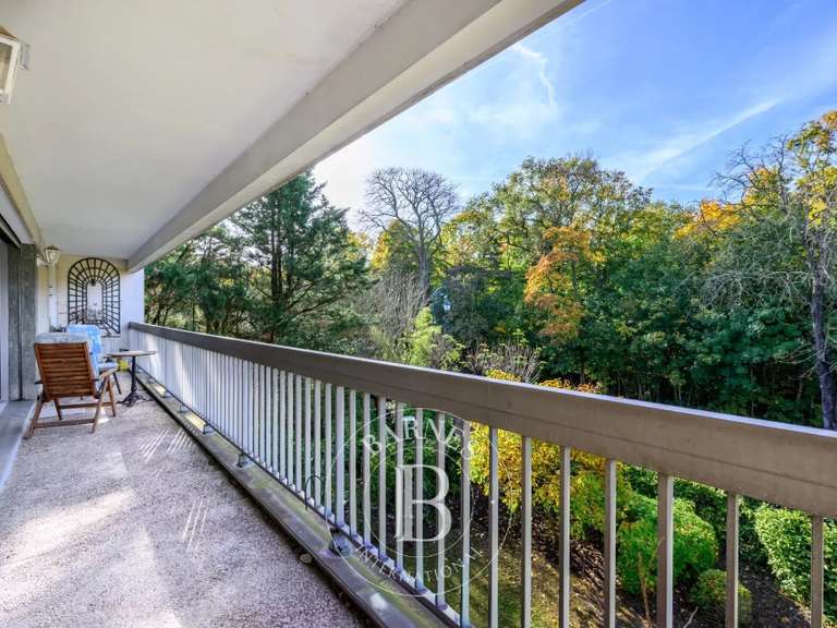 Apartment Nogent-sur-Marne - 3 bedrooms - 137m²