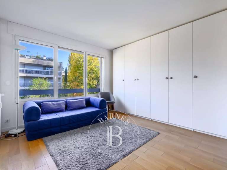 Apartment Nogent-sur-Marne - 3 bedrooms - 137m²