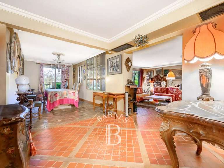 Apartment Nogent-sur-Marne - 3 bedrooms - 139m²