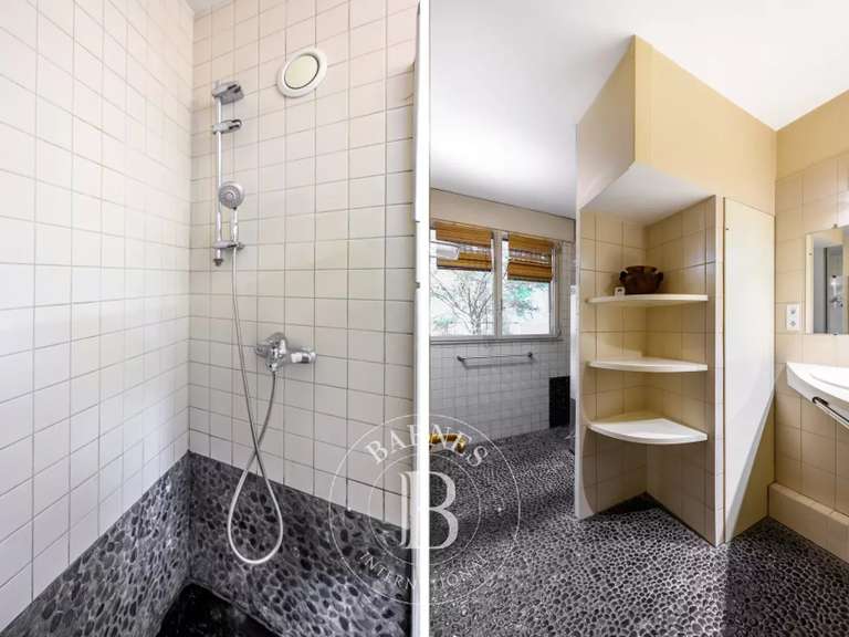 Apartment Nogent-sur-Marne - 3 bedrooms - 139m²