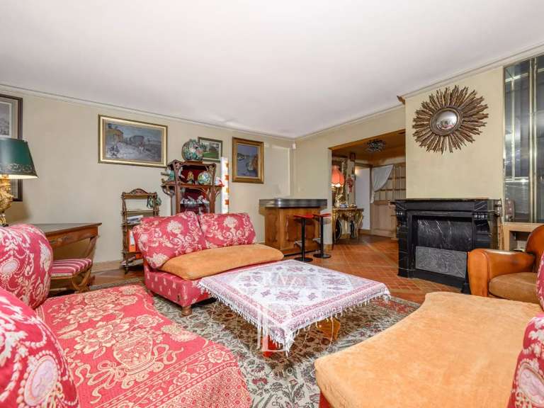 Apartment Nogent-sur-Marne - 3 bedrooms - 139m²