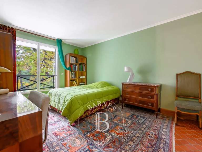 Apartment Nogent-sur-Marne - 3 bedrooms - 139m²