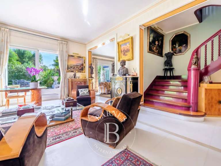 Maison Nogent-sur-Marne - 4 chambres - 480m²