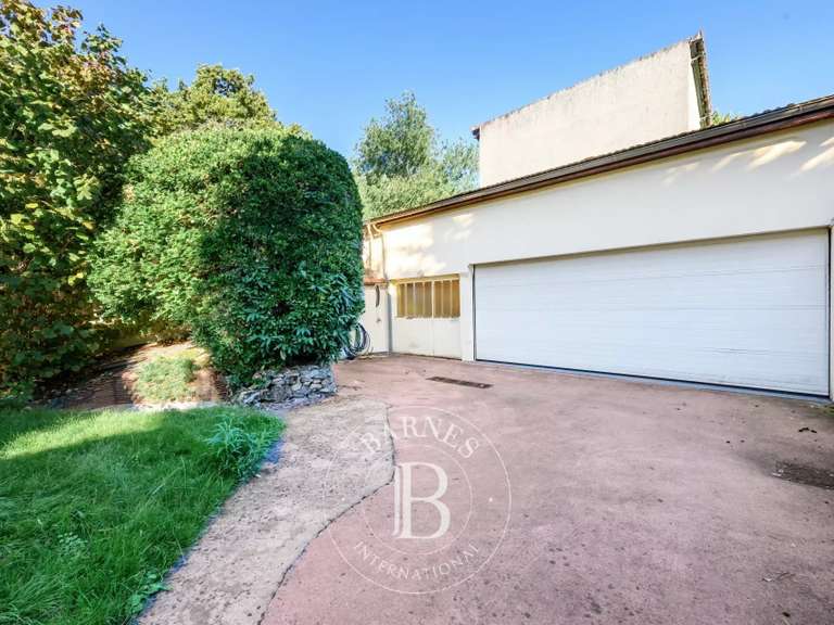 Maison Nogent-sur-Marne - 5 chambres - 233m²