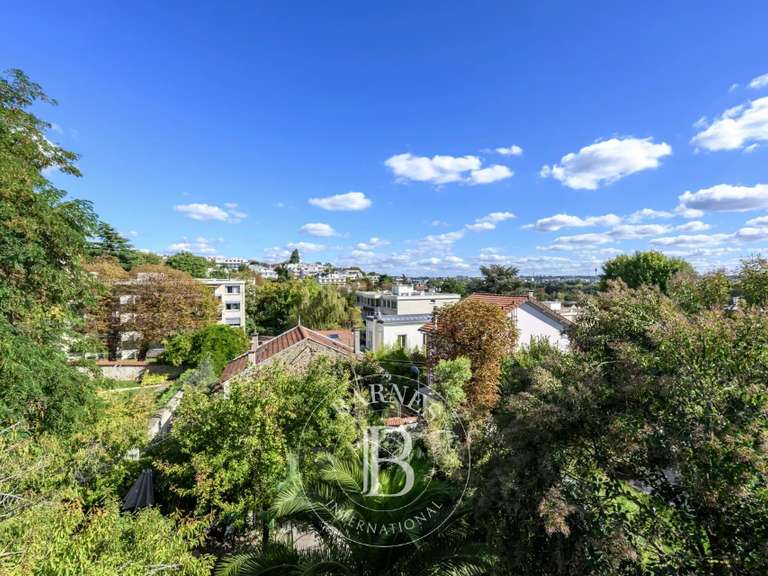 Maison Nogent-sur-Marne - 5 chambres - 254m²