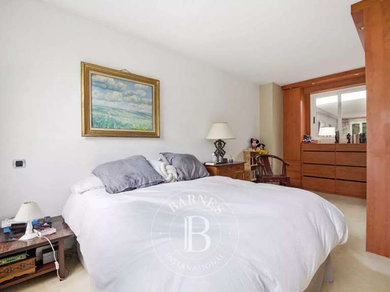 Maison Nogent-sur-Marne - 2 chambres - 150m²