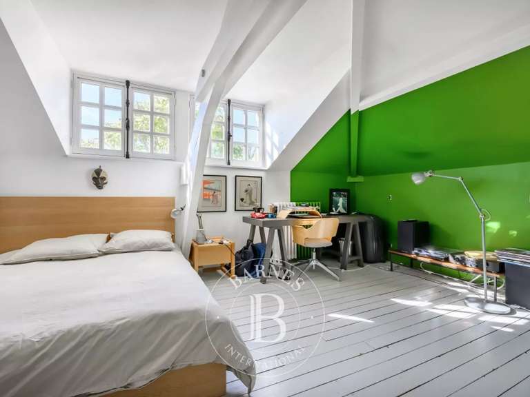 Maison Nogent-sur-Marne - 7 chambres - 270m²