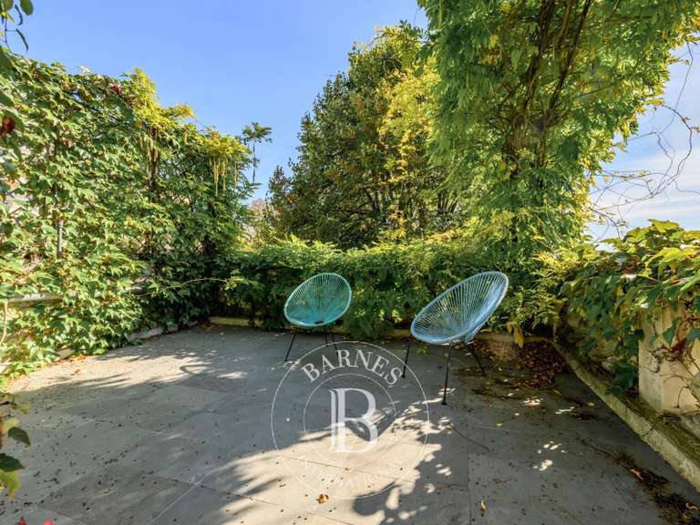 Maison Nogent-sur-Marne - 7 chambres - 270m²