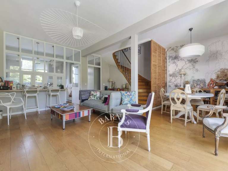Maison Nogent-sur-Marne - 4 chambres - 170m²