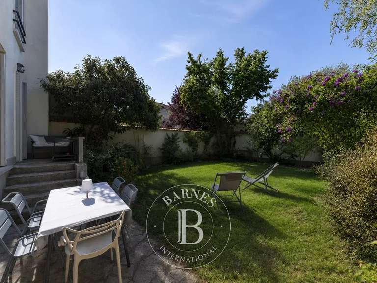 Maison Nogent-sur-Marne - 4 chambres - 170m²