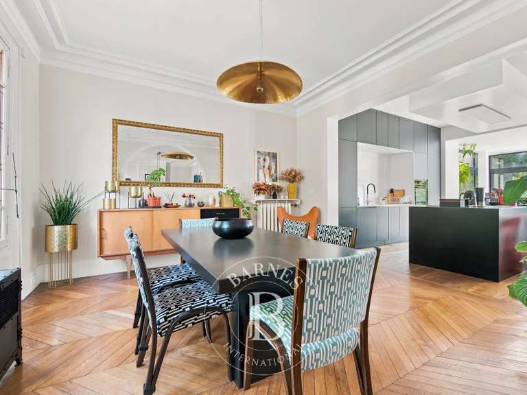 Maison Nogent-sur-Marne - 4 chambres - 180m²