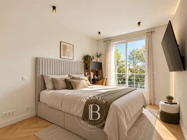 Maison Nogent-sur-Marne - 6 chambres - 280m²