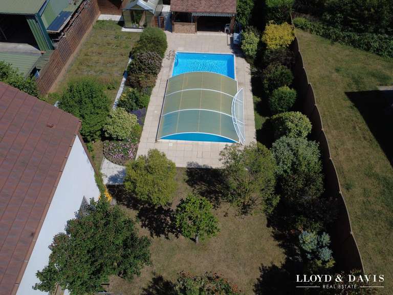 Maison Nogent-sur-Vernisson - 360m²