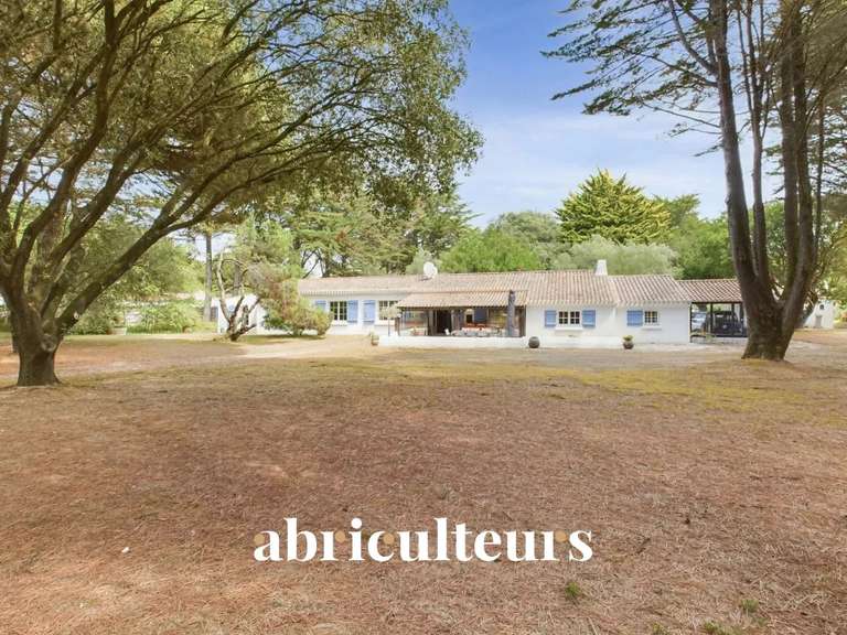 Villa Noirmoutier-en-l'Île - 6 chambres - 235m²