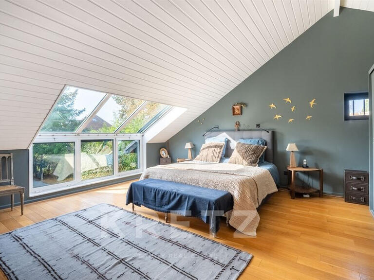 Maison Noisy-le-Roi - 4 chambres - 305m²