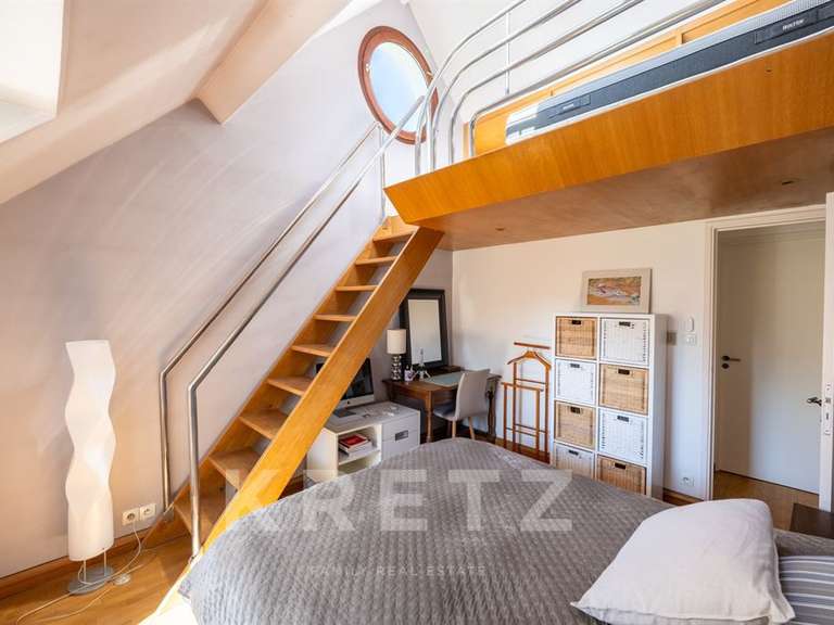 Maison Noisy-le-Roi - 5 chambres - 360m²