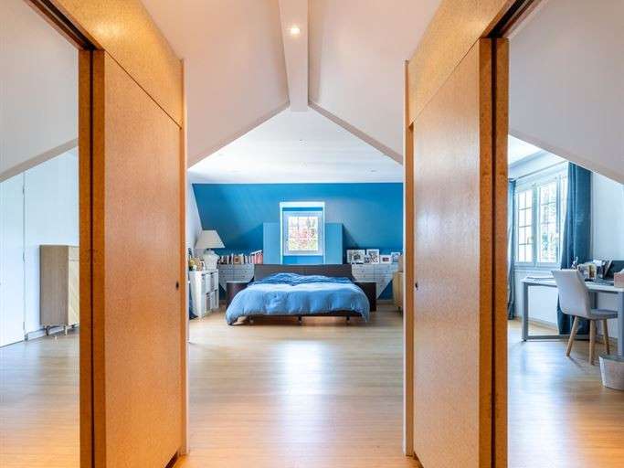Maison Noisy-le-Roi - 5 chambres - 360m²