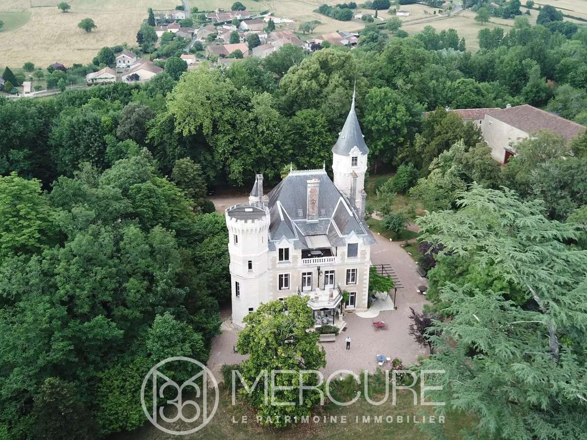 Château Nontron