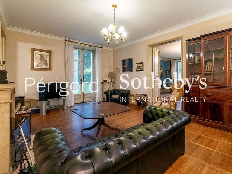 Maison Nontron - 5 chambres - 372m²