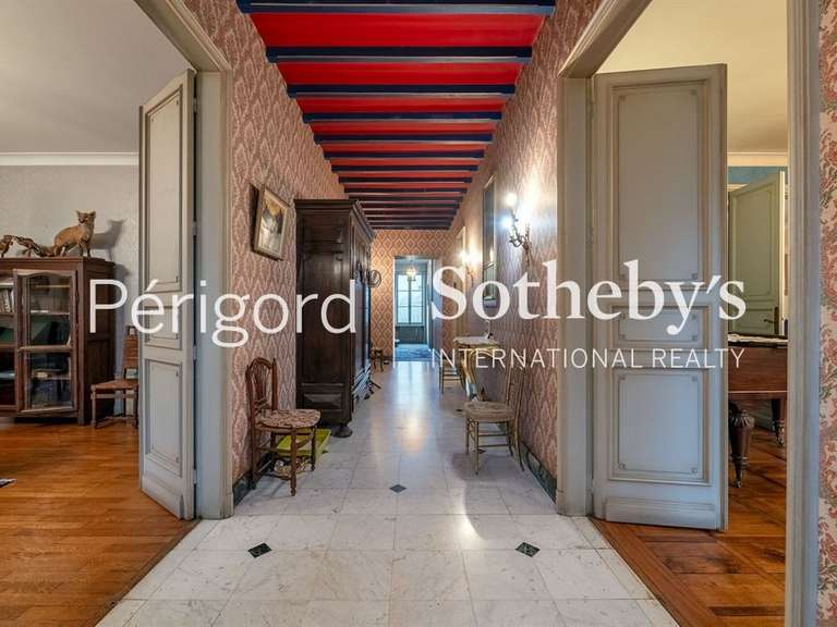 Maison Nontron - 5 chambres - 372m²