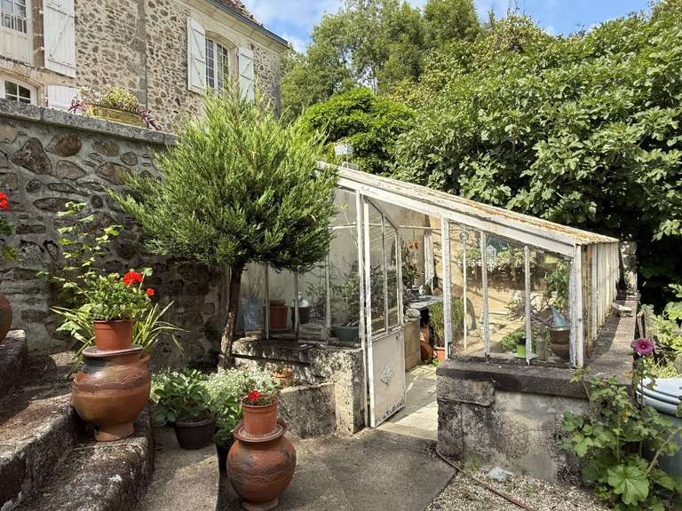 Maison Nontron - 5 chambres - 333m²