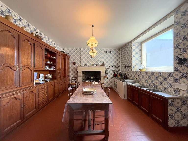 Maison Nontron - 5 chambres - 372m²