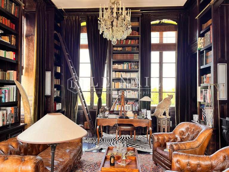 Castle Nort-sur-Erdre - 7 bedrooms - 760m²