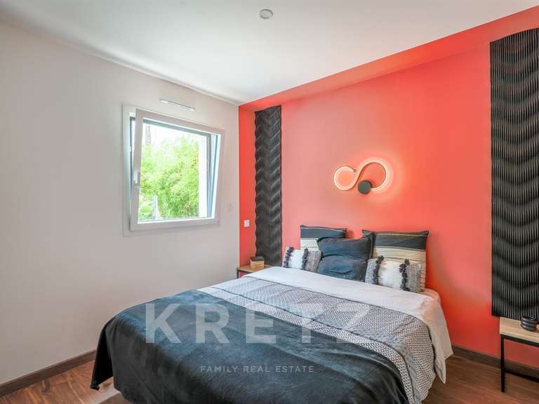 Maison Nort-sur-Erdre - 4 chambres - 197m²