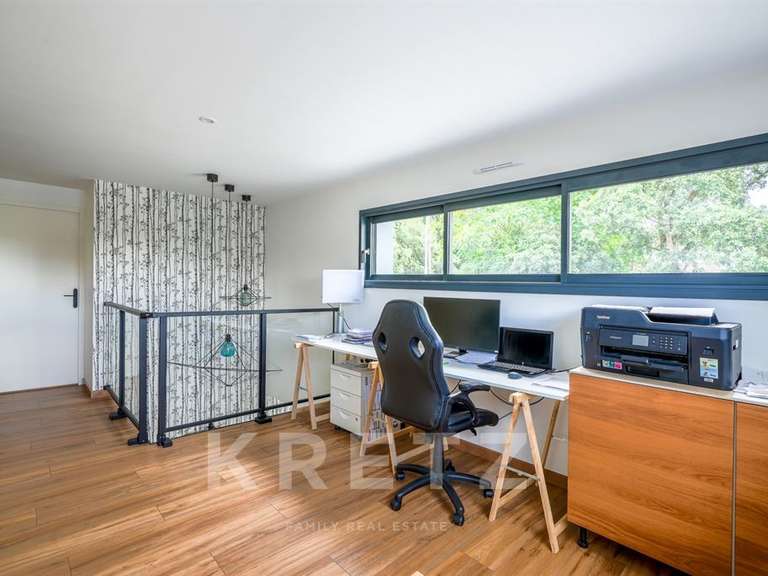 Maison Nort-sur-Erdre - 4 chambres - 197m²