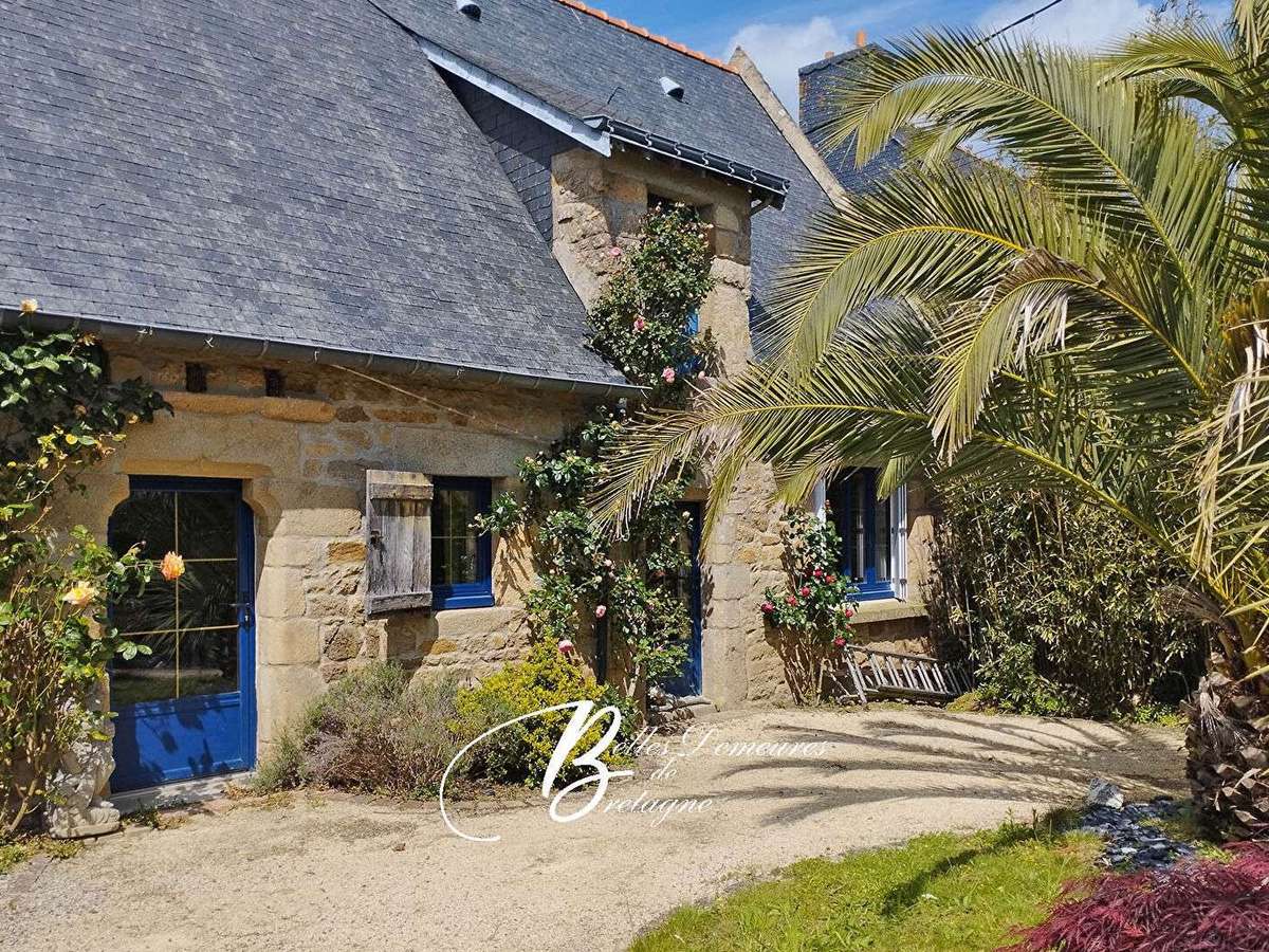 Maison Nostang