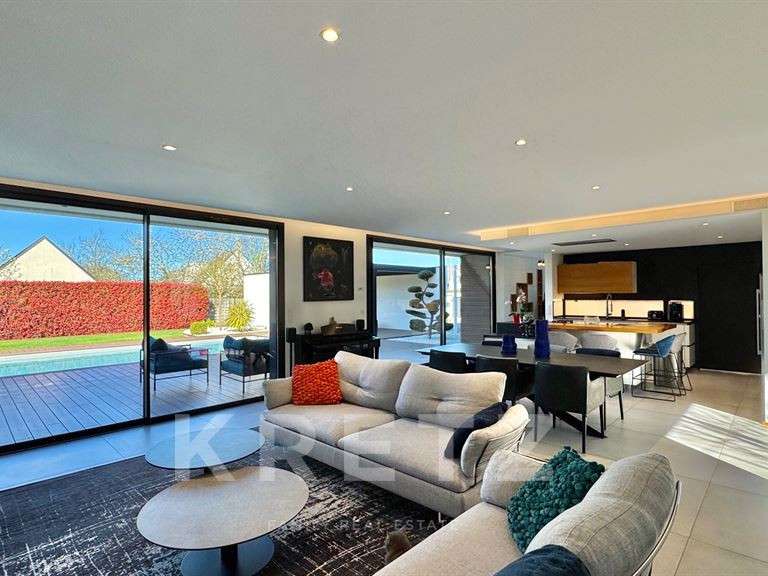 Maison Notre-Dame-d'Oé - 4 chambres - 226m²