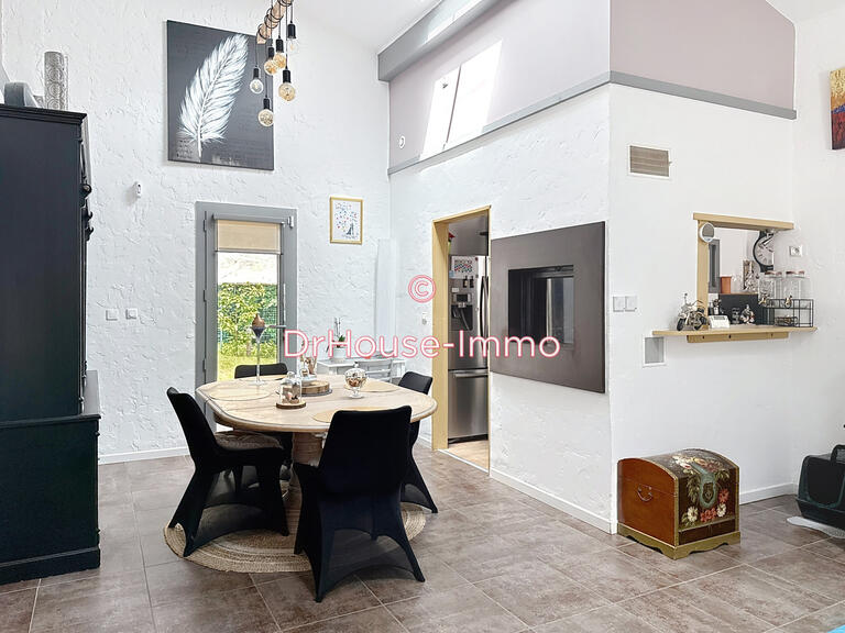 Villa Notre-Dame-de-Sanilhac - 4 chambres - 160m²