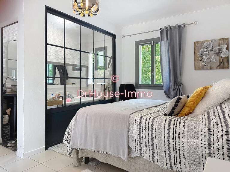 Villa Notre-Dame-de-Sanilhac - 4 chambres - 160m²