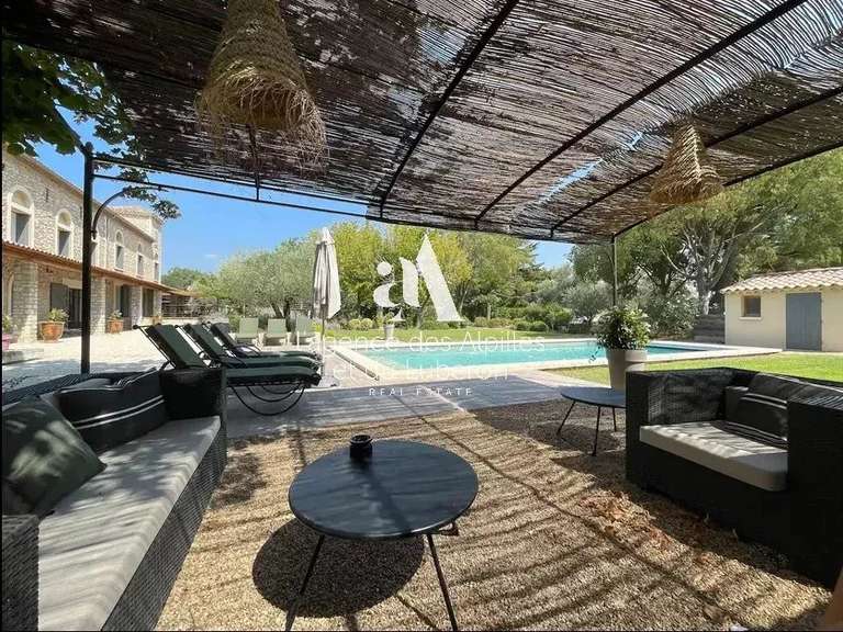 House Noves - 7 bedrooms - 450m²