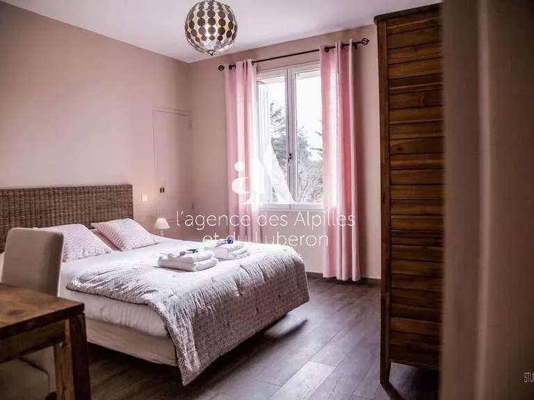 House Noves - 7 bedrooms - 450m²