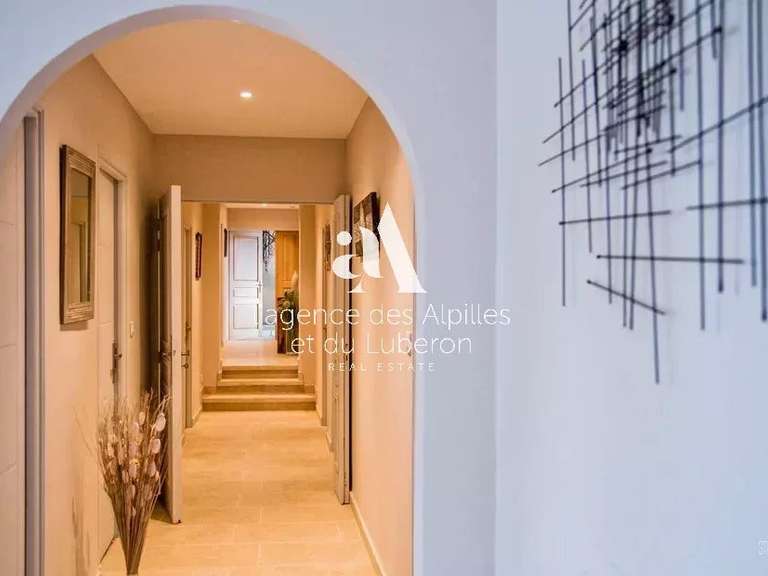 House Noves - 7 bedrooms - 450m²