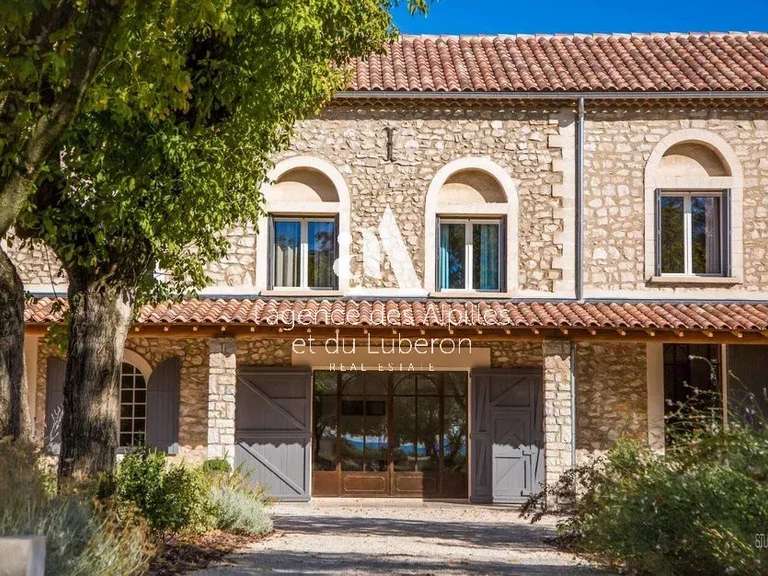 House Noves - 7 bedrooms - 450m²